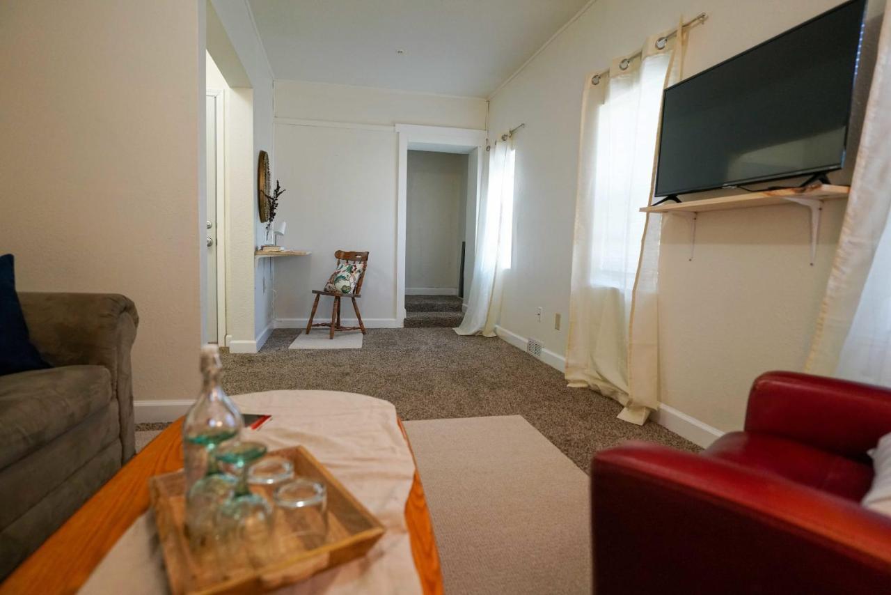 2 Bedroom Apartment Near Ndsu And Downtown Fargo Extérieur photo